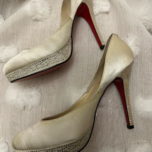 Christian loubutin Eugenie crème swarvowski red bottom heels 39 - Picture 3 of 8